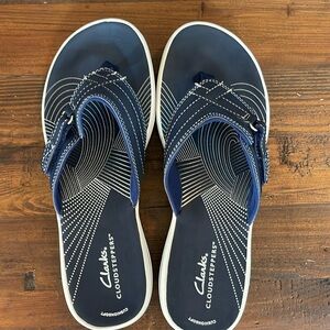Clarks Cloudsteppers Sea Breeze Navy Sandals